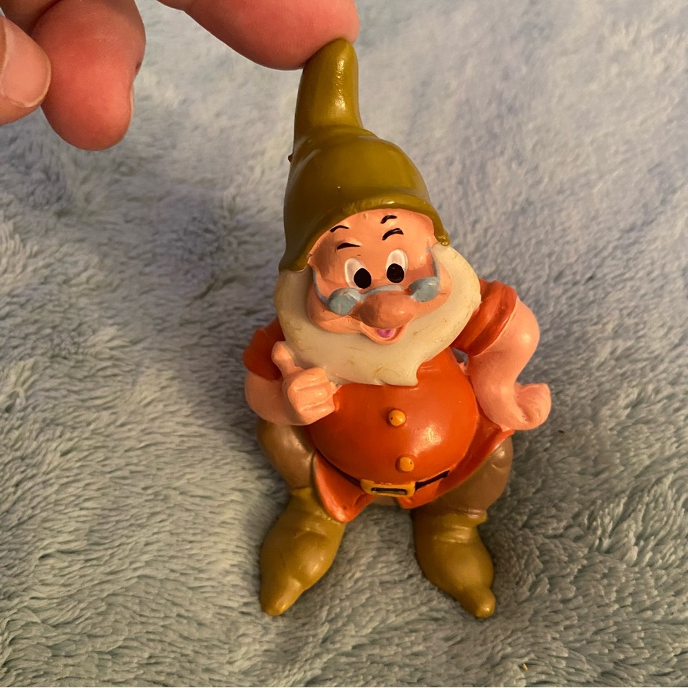 Disney Dwarf Pot Hanger